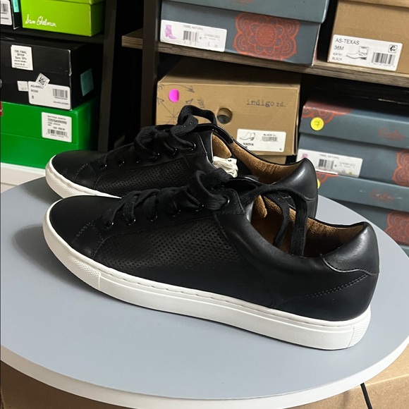 Bar III Black and White Men's Sneakers - Picture 7 of 11